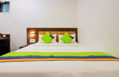 Thane West Hotel | Treebo Arvind Residency