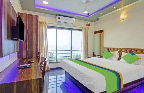 Wai Hotel | Treebo Dreamworld