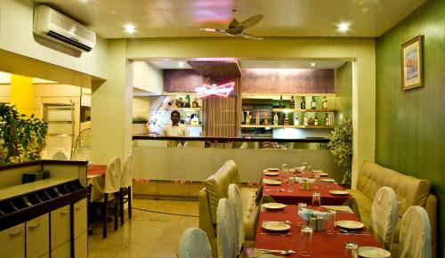 Guirim Hotel | Treebo Green Park