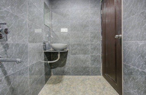 Vashi Hotel | Treebo Kings Inn Vashi