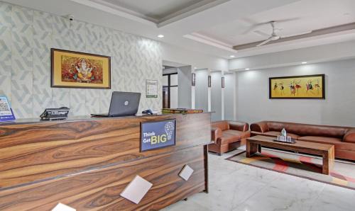 Noida Hotel | Treebo Modern Stays