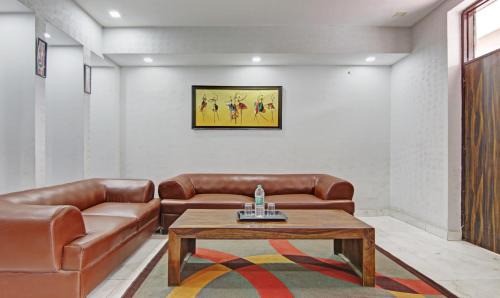 Noida Hotel | Treebo Modern Stays