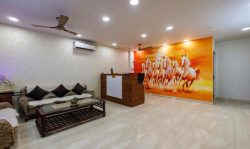 Rohini Hotel | Treebo MVM Residency