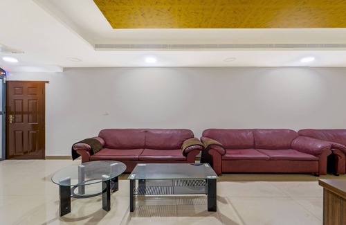 Nanganallur Hotel | Treebo NGH Transit