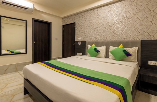 Rajkot Hotel | Treebo Oscar