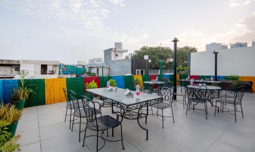 Karol Bagh Hotel | Treebo Paras International