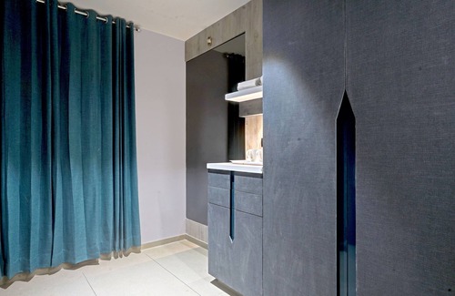 Thanjavur Hotel | Treebo Premium La Orchid