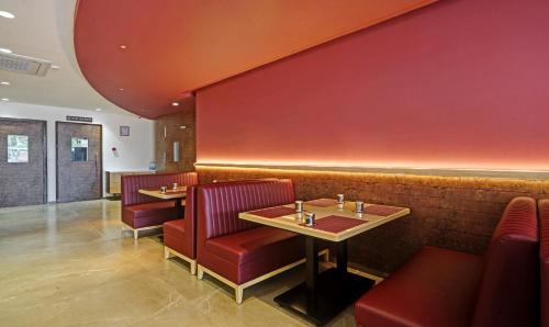 Thanjavur Hotel | Treebo Premium La Orchid, Big Temple