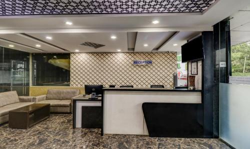 BTM Layout Hotel | Treebo Sahara Suites 750 M From St Johns Medical College And Hospital