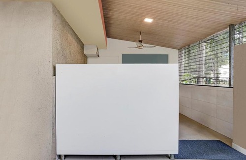 Vashi Hotel | Treebo Trend Aishwarya Comfort Stay