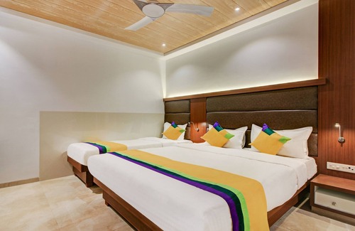 Navi Mumbai Hotel | Treebo Trip Aarush Inn