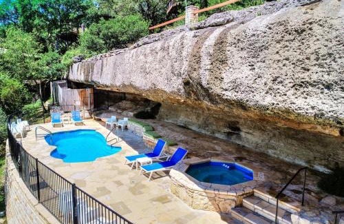 Lakeway House | Treehouse Bungalow - Community Poolhot Tub #13