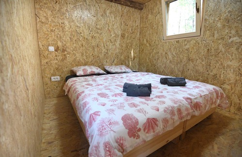 Ljubac House | TreeHouses Ljubač Glamping Robinson