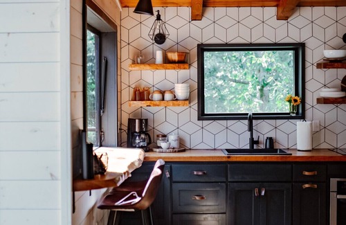 Perryville Cabin | TreeLoft at BaseCamp