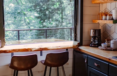 Perryville Cabin | TreeLoft at BaseCamp