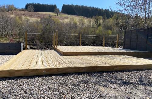 East Lewiston House | Treetops Bungalow Loch Ness