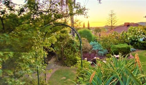 West Albury House | Treetops Escape Albury