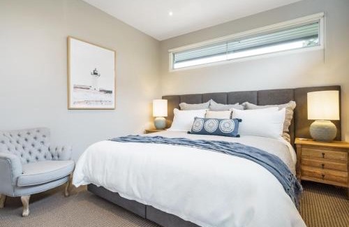 Blairgowrie House | Trelawney Beach House - opposite Blairgowrie beach