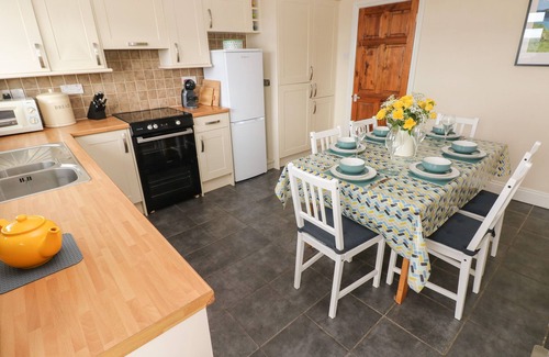 Newport Cottage | Trem Y Morfa