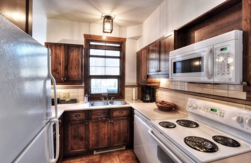 Tremblant-Les-Eaux Condo | Tremblant-Les-Eaux C2