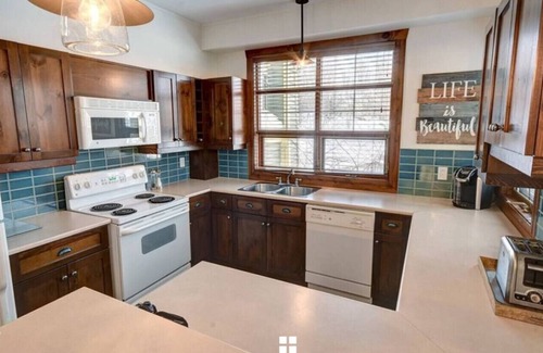 Tremblant-Les-Eaux Apartment | Tremblant-Les-Eaux 209-2 - Tremblant a Louer