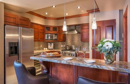 Mont-Tremblant Pedestrian Village Condo | Tremblant Prestige - Bondurant 95-8