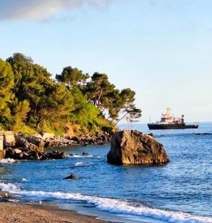 Fiumicello Santa Venere House | TreMetriSopraAlMare