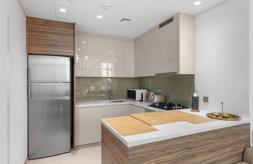 Jumeirah Lake Towers Apartment | Trendy Apt w/Dazzling Vws & Top-Class Facilities