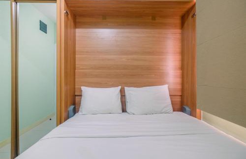 Rawasari Apartment | Trendy Connecting Mall 2BR Green Pramuka Apartment By Travelio