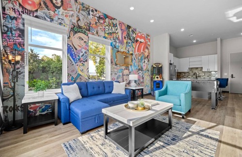 South Nashville Apartment | Trendy Oasis: 8 Min to Broadway w/Arcade Fun!