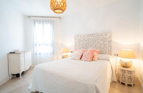 Retamar House | TrendyHomes Retamar II - Diseño, confort y playa