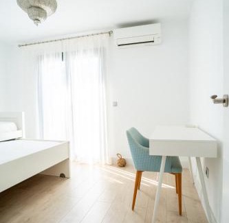 Retamar House | TrendyHomes Retamar II - Diseño, confort y playa