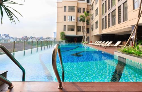 Bach Dang Riverside Apartment | Tresor - Downtown studio D4
