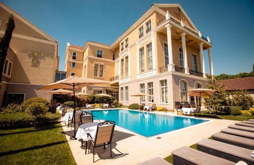 Timisoara Hotel | Tresor Le Palais Timisoara, Curio Collection by Hilton