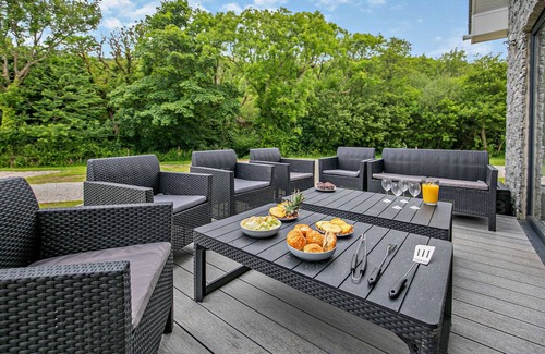 Saint Columb Major House | Trevone - Four Bedroom House, Sleeps 8