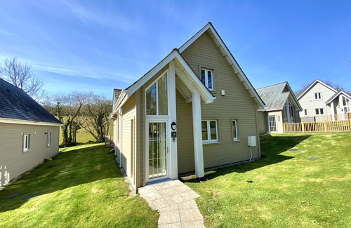 St Austell Cottage | Trewhiddle Villa 19 - a trewhiddle that sleeps 7 guests in 4 bedrooms