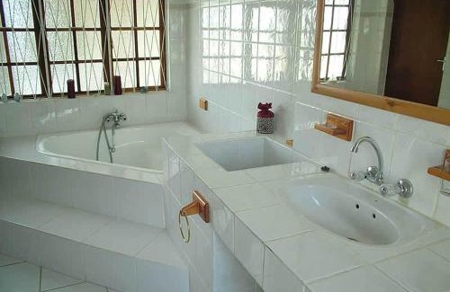 Adelaide House | Tri-Angle B&B and Wellness Salon