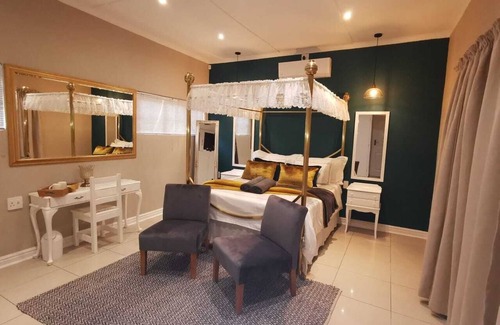 Adelaide Bed & Breakfast | Tri-Angle B&B