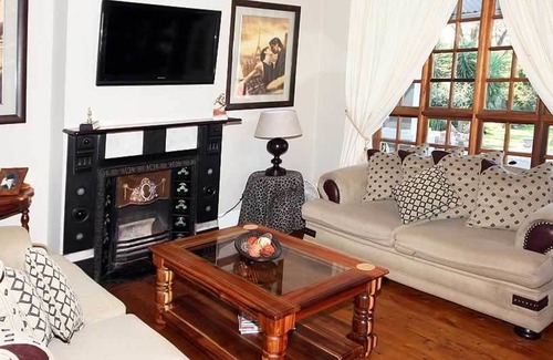 Adelaide Bed & Breakfast | Tri-Angle B&B