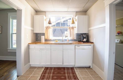 Five Points South House | Tri-City Terrace – 3 Units/Groups/Games/Fun
