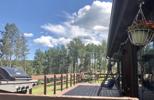 Custer House | TRI-LEVEL HOUSE WITH HUGE DECK AND AMAZING VIEWS OF THE BLACK HILLS