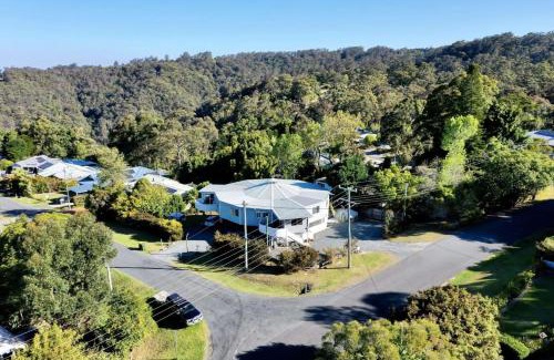 Eagle Heights House | Tri-Living with Coastal Views Tamborine Mountain