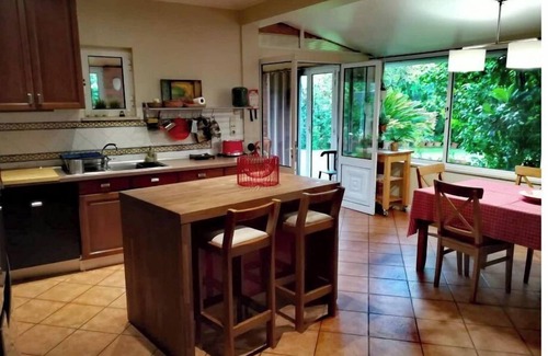 Camparca House | Triana - Local Accommodation