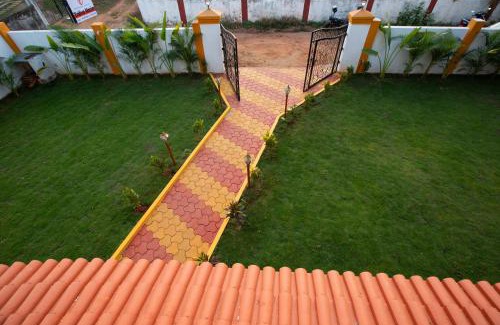 Morjim Hotel | Tridiva Morjim 150 Meters to Morjim Beach
