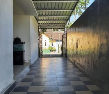 Sleman House | Triharjo Homestay Jogja