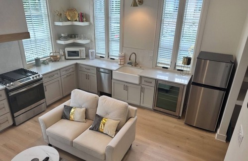 Fayetteville House | Trilith charming 2-bedroom house with private EV charger