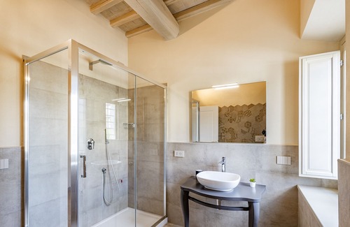 Agliana Apartment | Trilo Superior Apt Close to Pistoia, Agliana, Italy