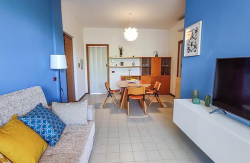Villa Rosa Apartment | Trilocale Filzi Vista Mare - InVacanza