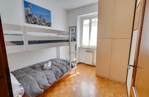 Cormons Apartment | Trilocale in centro a Cormons con balcone e garage