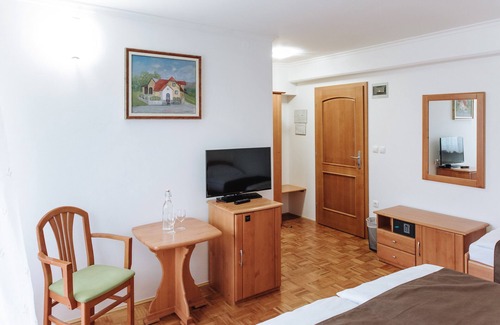 Zrece House | Triple Room with Balcony 105